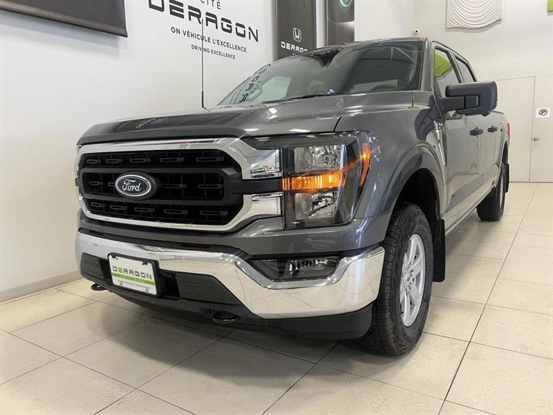 Ford F-150 XLT 301A V8 5.0L TOW PACK CAMERA 360 3.73DIFF